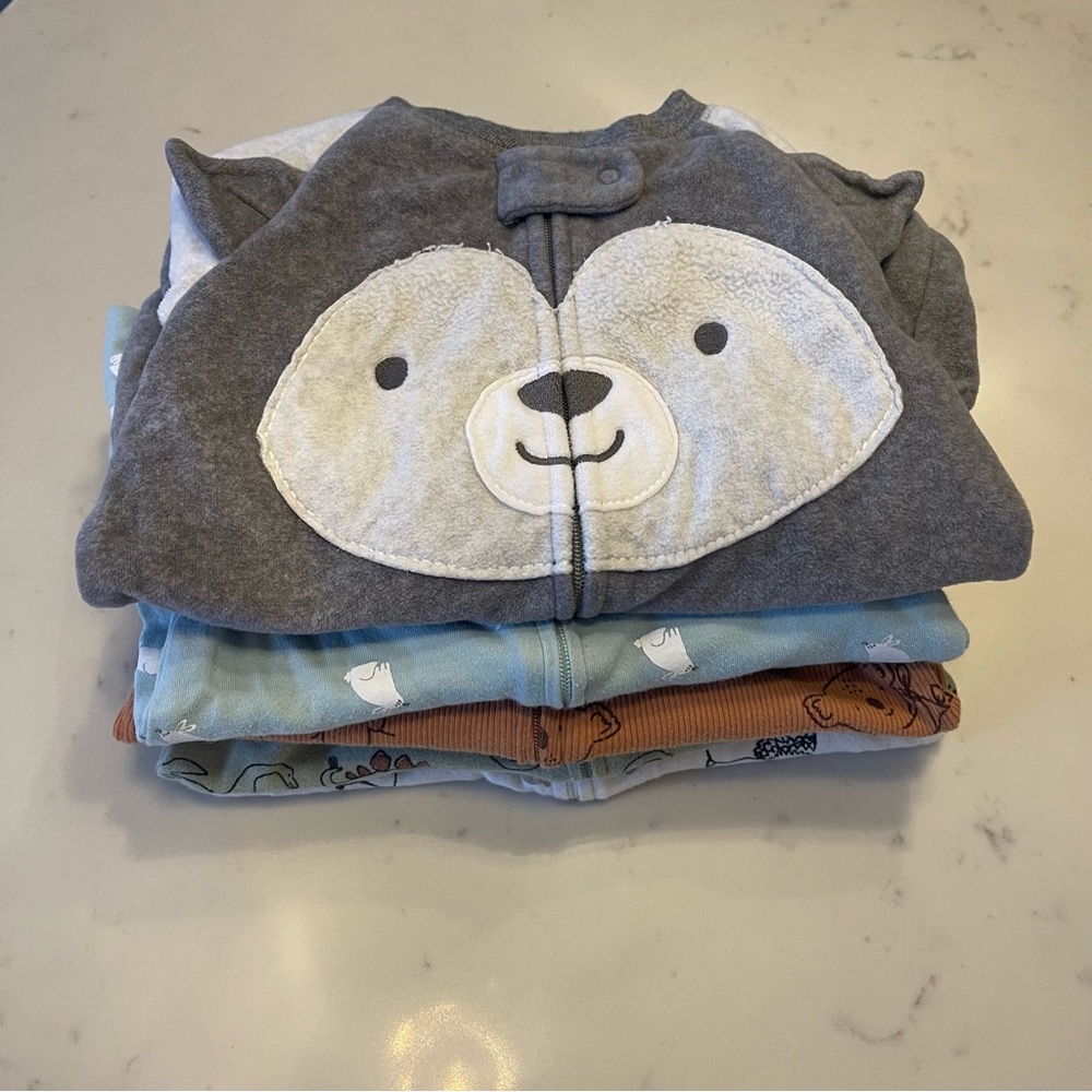 Infant sleepers Size 6 months